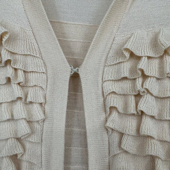 J. CREW Cream Tiered Ruffle Open Front Top Woman’s size medium - Picture 4 of 8